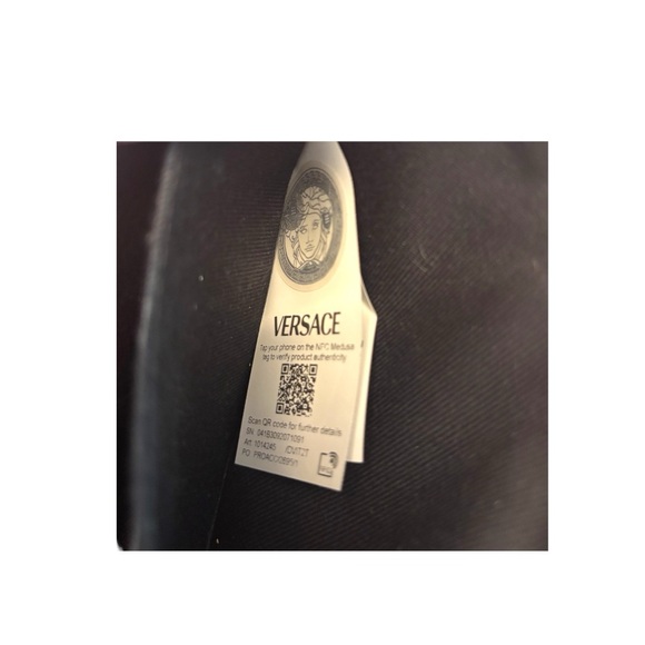 Versace La Medusa Fuchsia Shoulder Bag - Picture 8 of 8